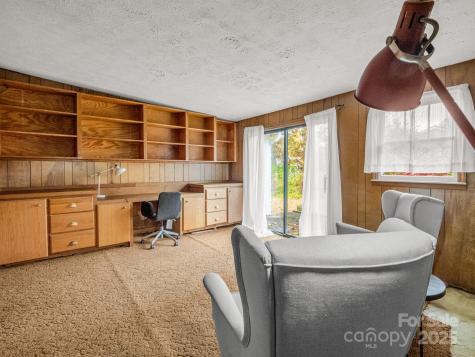 52 Loomis Avenue Asheville NC 28803