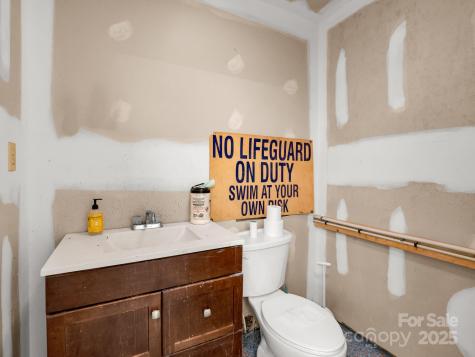 52 Loomis Avenue Asheville NC 28803