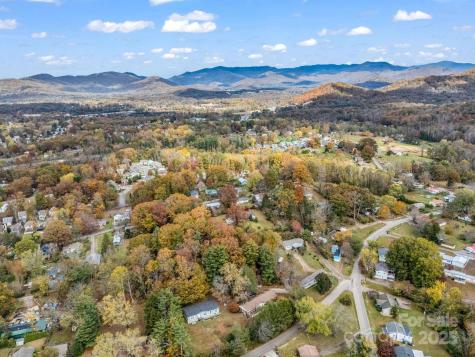 52 Loomis Avenue Asheville NC 28803