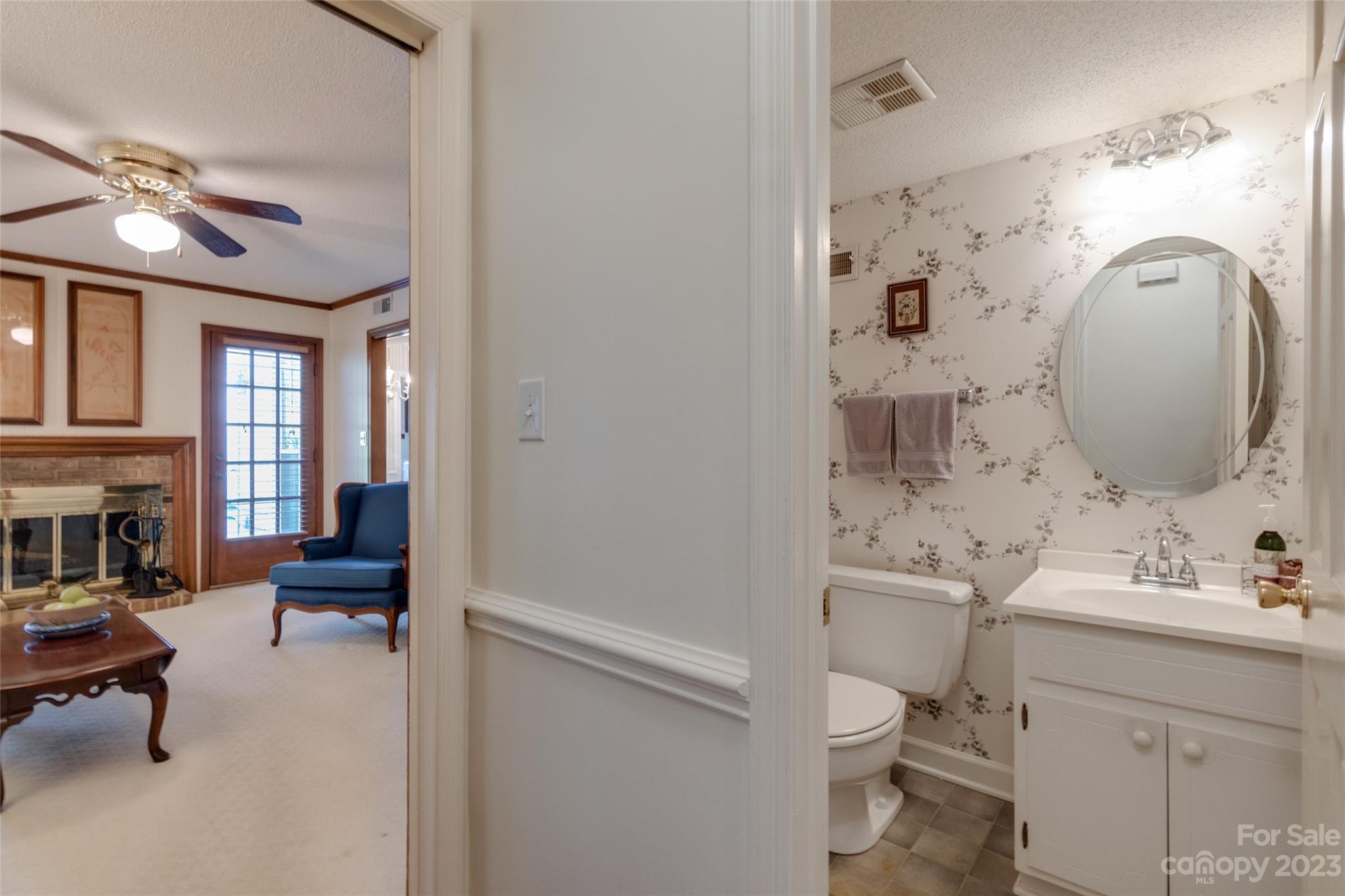 4333 Silo Lane Charlotte NC 28226
