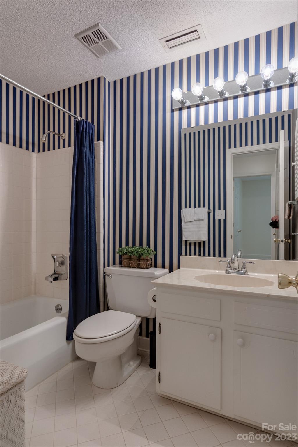 4333 Silo Lane Charlotte NC 28226