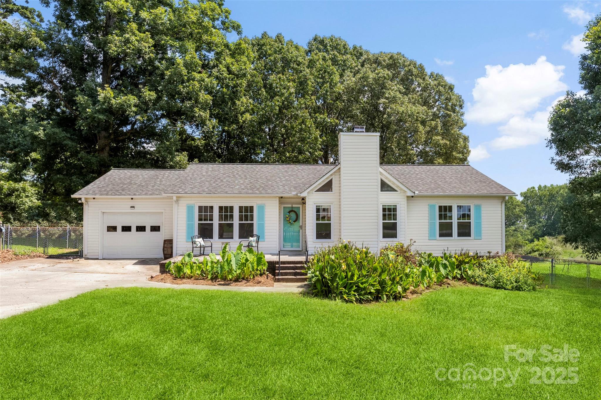 117 S Enochville Avenue Kannapolis NC 28081