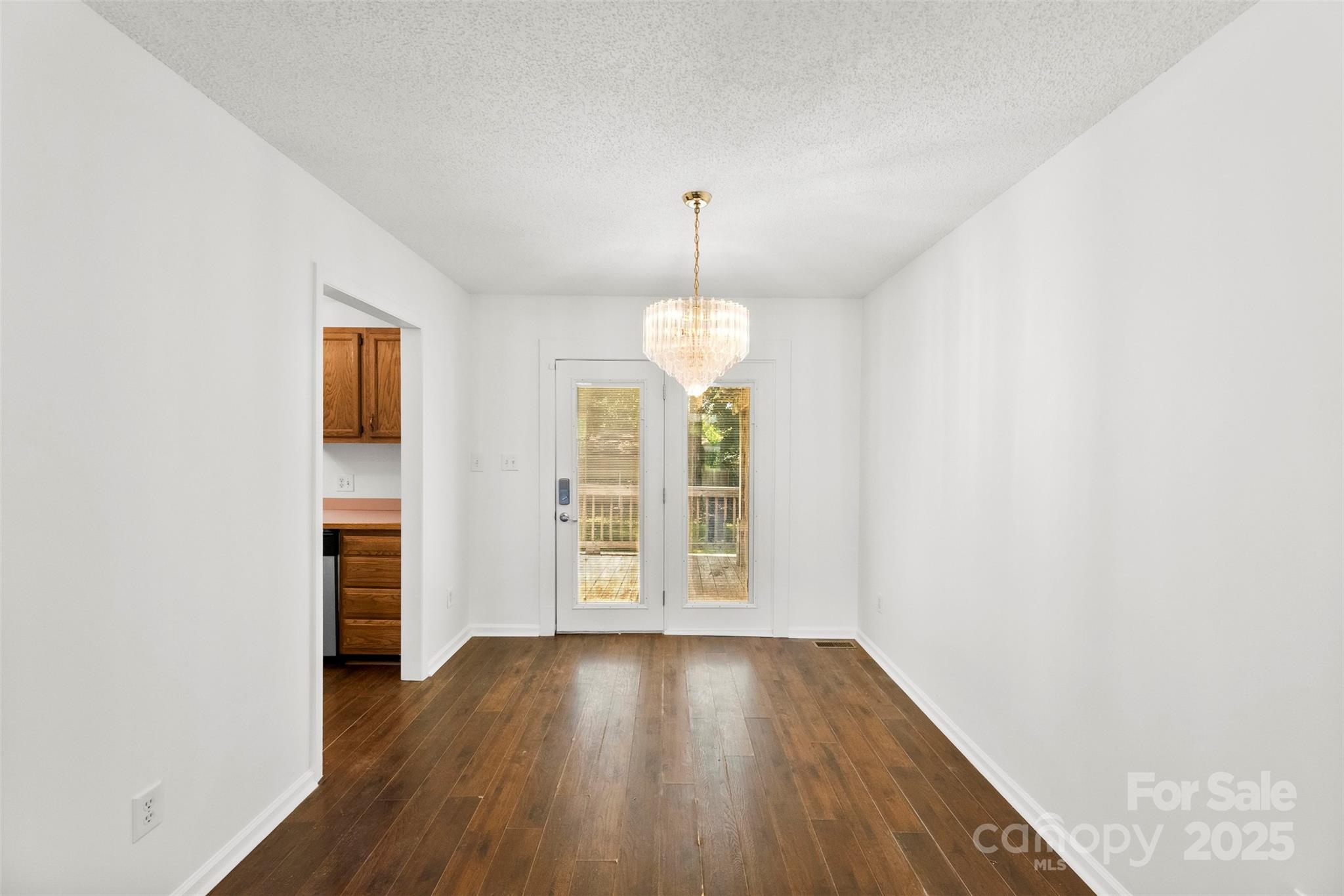 117 S Enochville Avenue Kannapolis NC 28081