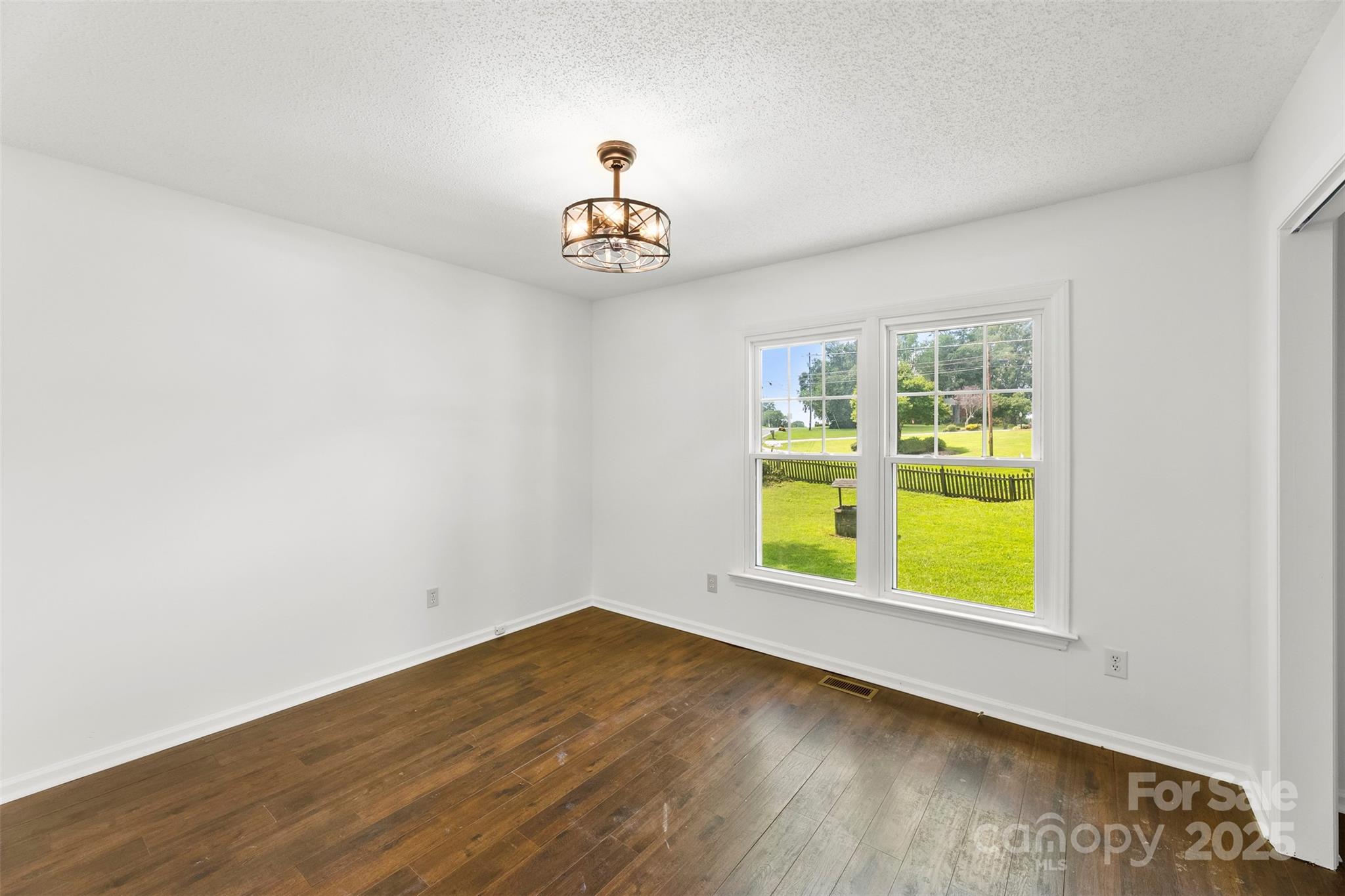 117 S Enochville Avenue Kannapolis NC 28081