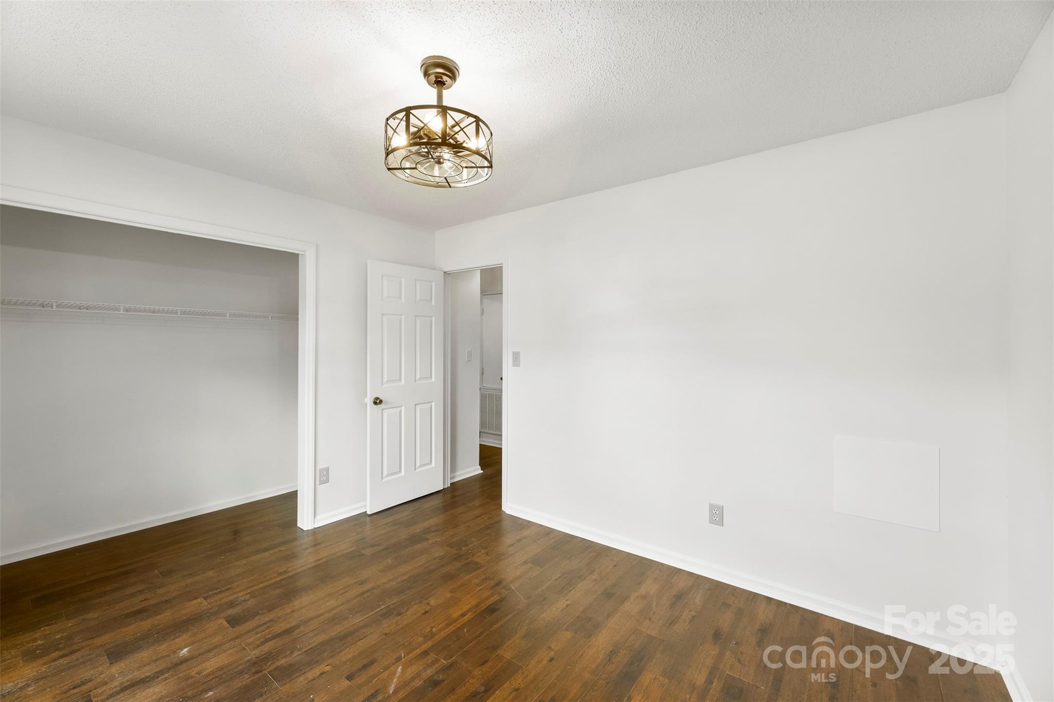 117 S Enochville Avenue Kannapolis NC 28081