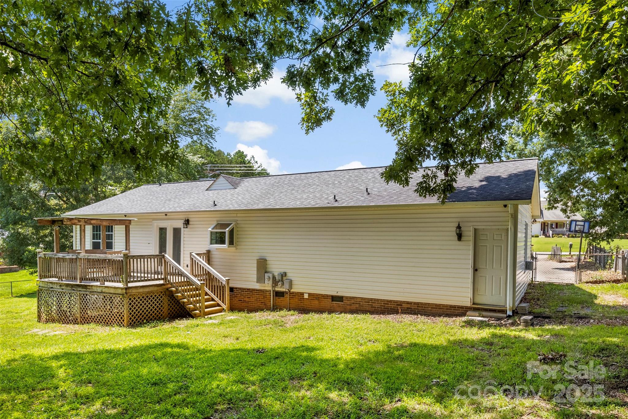 117 S Enochville Avenue Kannapolis NC 28081