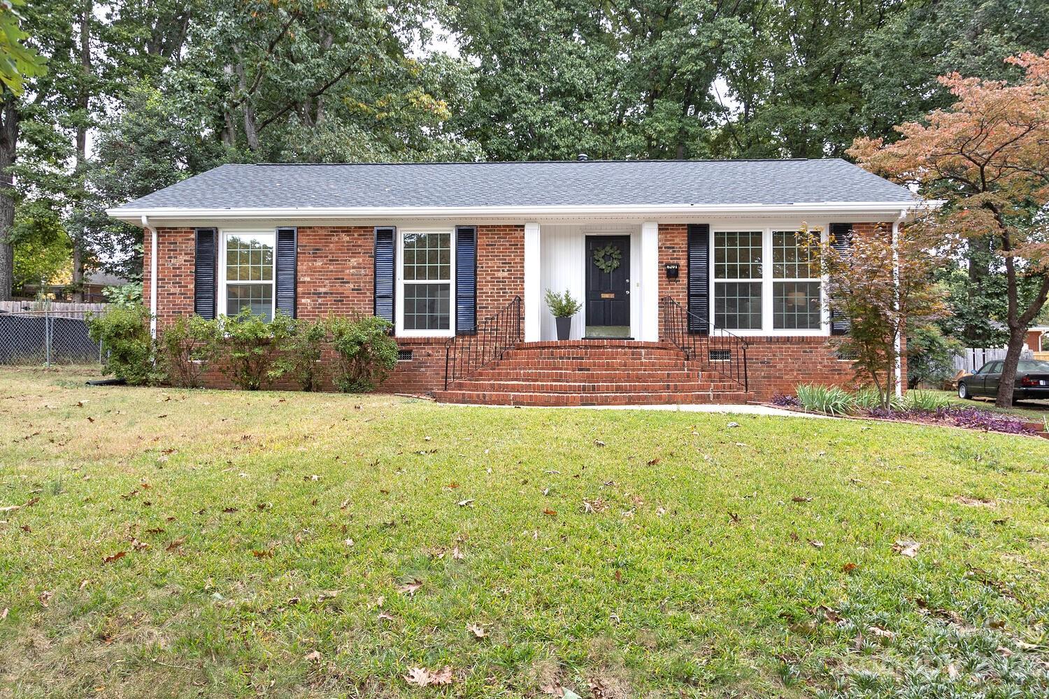 6201 Netherwood Drive Charlotte NC 28210