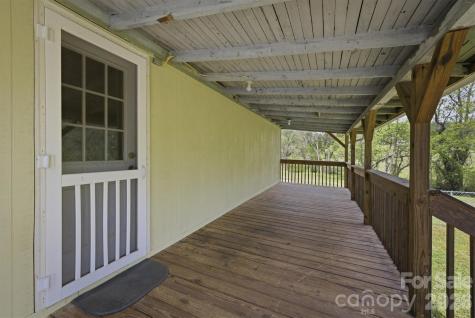 2566 Andrews Circle Lenoir NC 28645