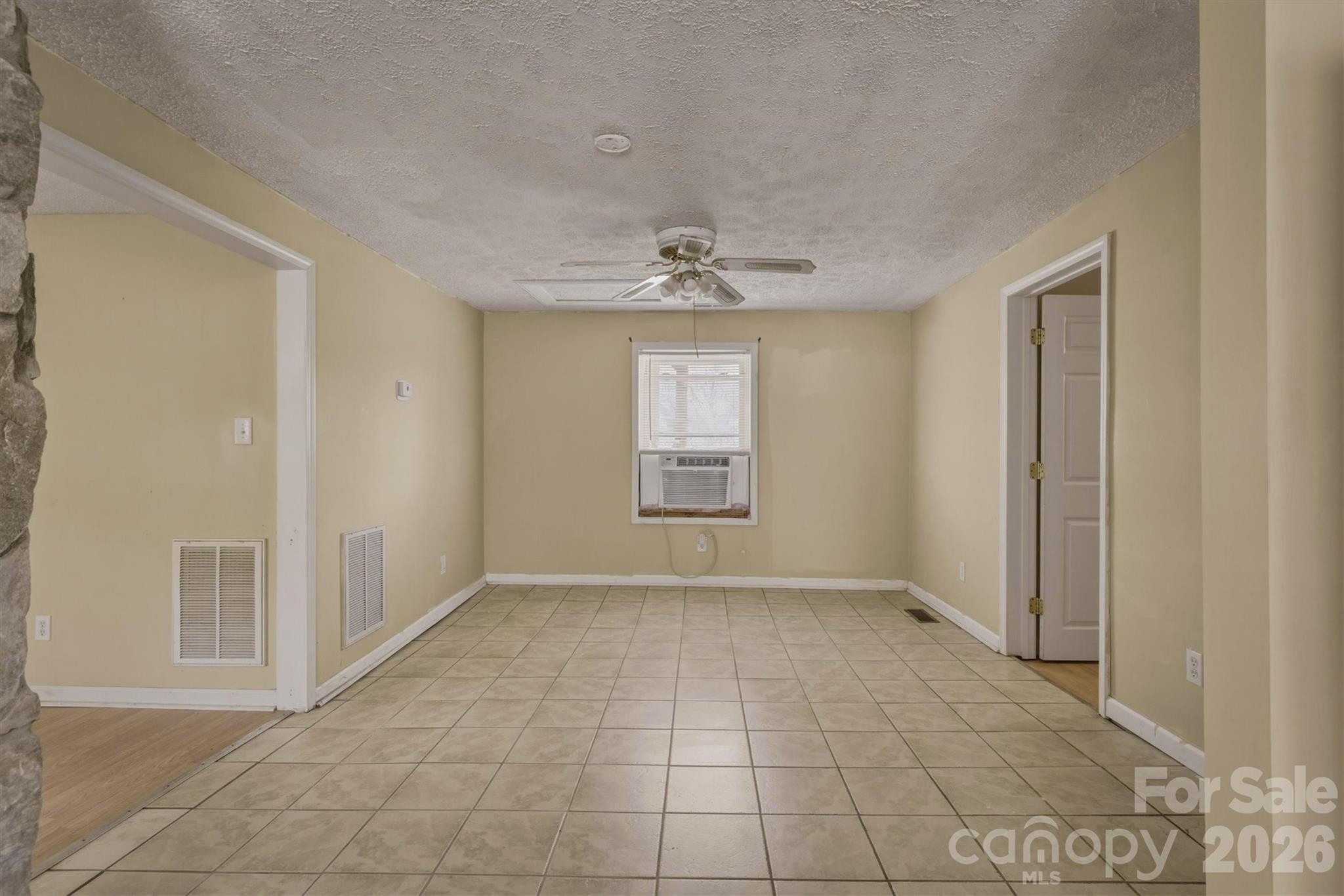 2566 Andrews Circle Lenoir NC 28645