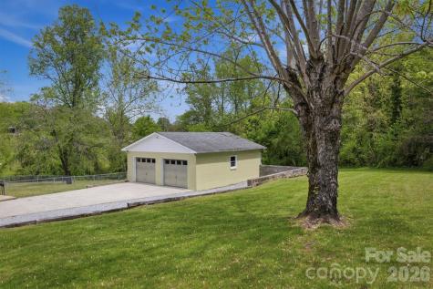 2566 Andrews Circle Lenoir NC 28645