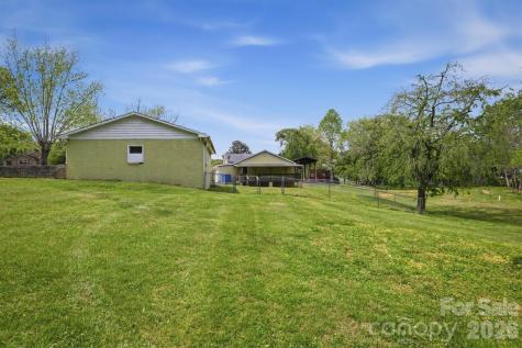 2566 Andrews Circle Lenoir NC 28645