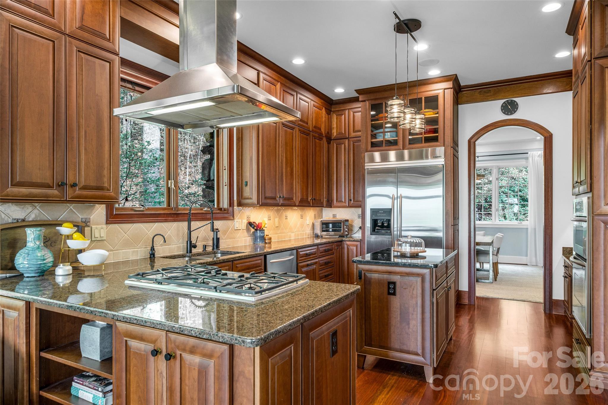 8 Timberwolf Court Asheville NC 28804