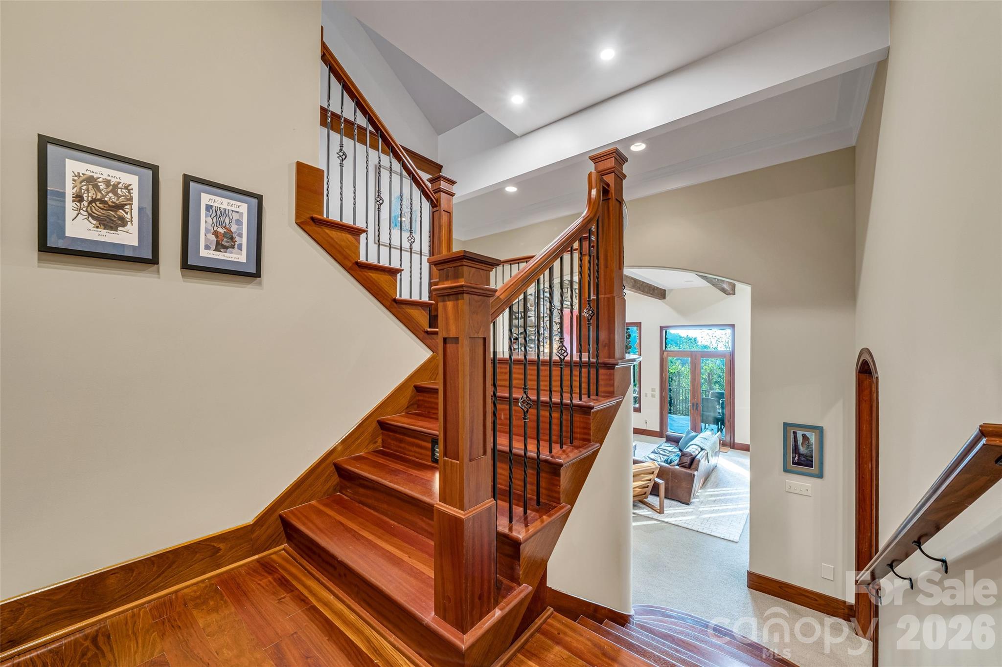 8 Timberwolf Court Asheville NC 28804