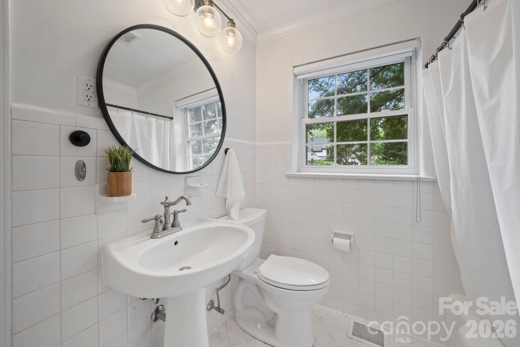 4218 Windemere Lane Charlotte NC 28211