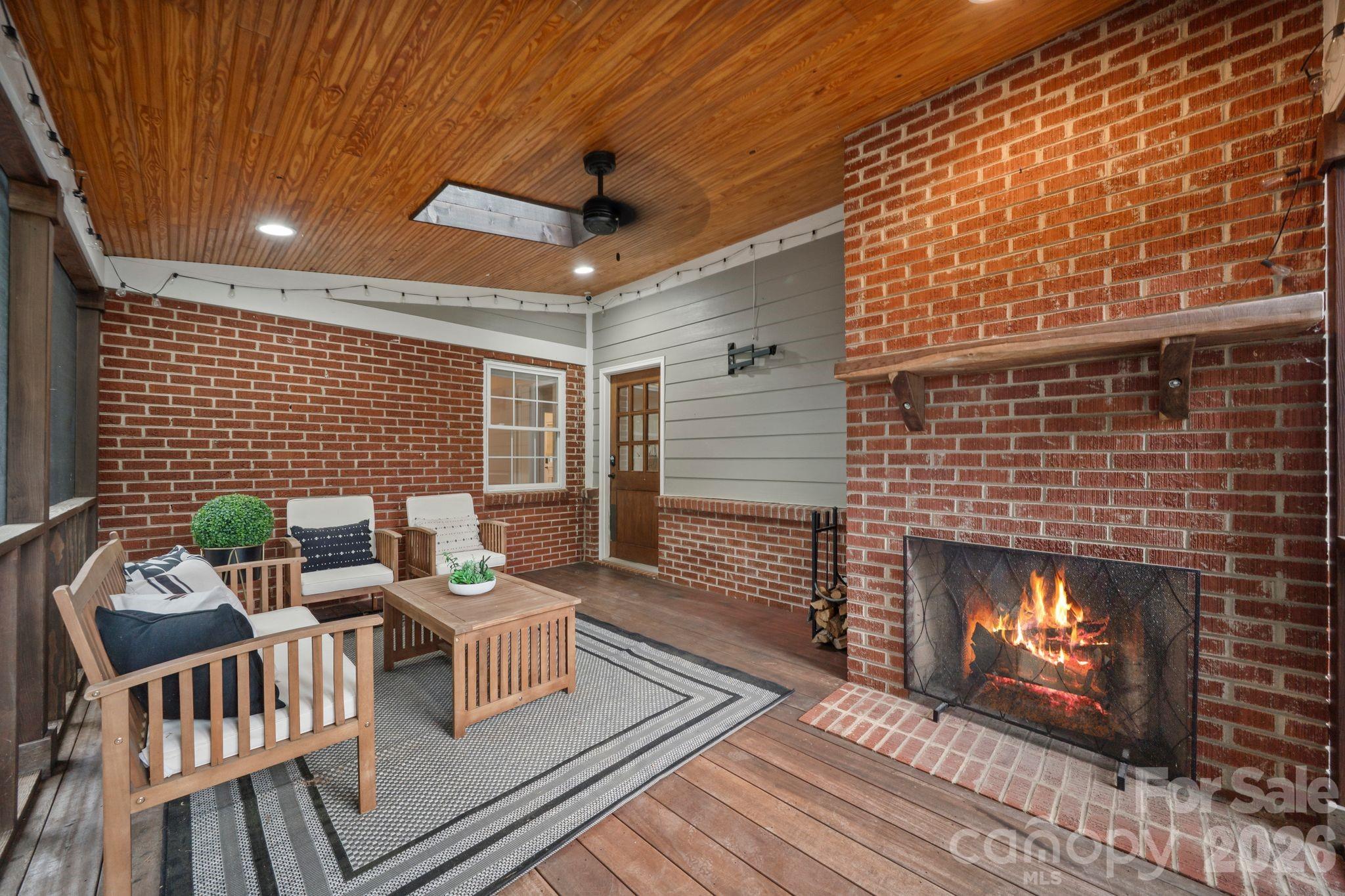 4218 Windemere Lane Charlotte NC 28211