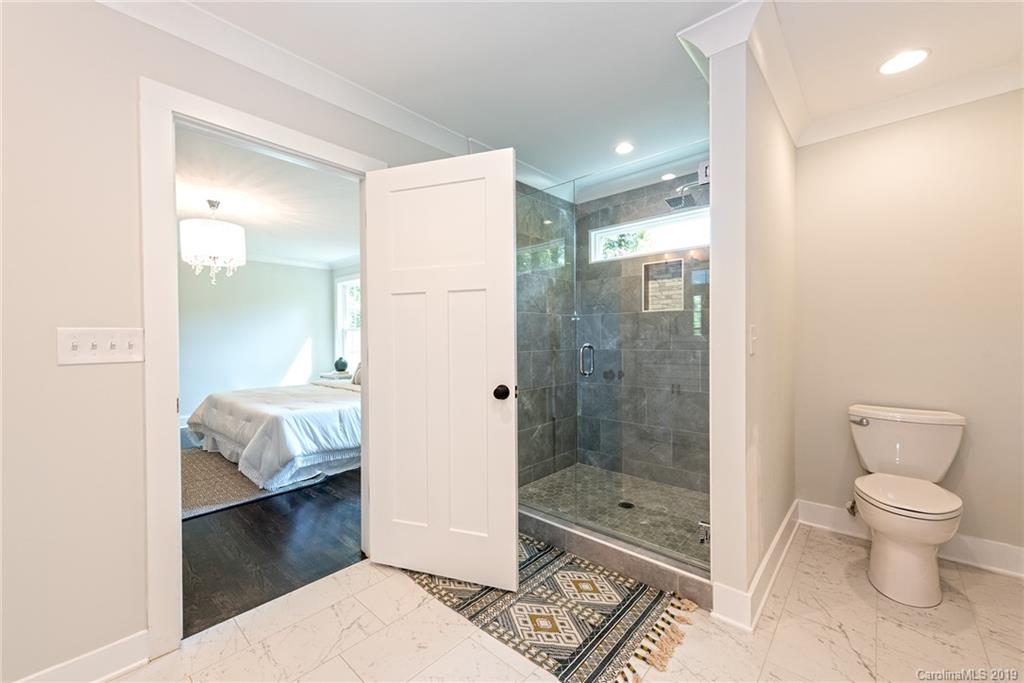 5234 Lynnville Avenue Charlotte NC 28205