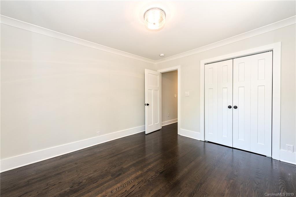 5234 Lynnville Avenue Charlotte NC 28205