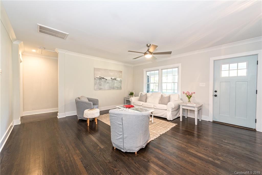 5234 Lynnville Avenue Charlotte NC 28205