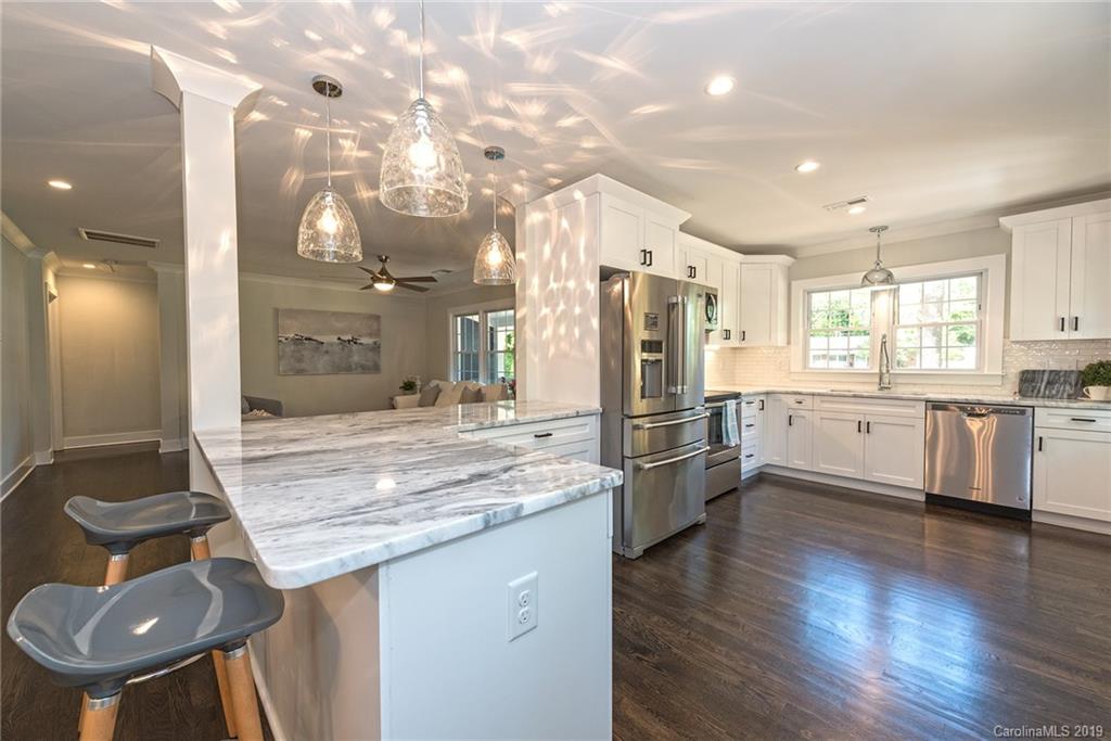 5234 Lynnville Avenue Charlotte NC 28205