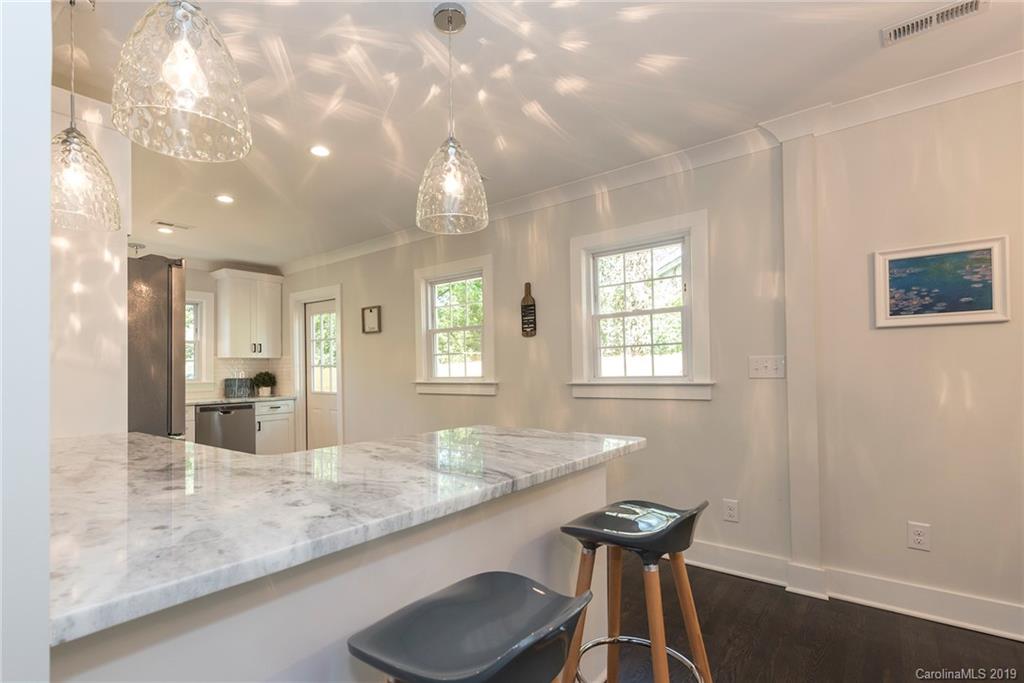 5234 Lynnville Avenue Charlotte NC 28205