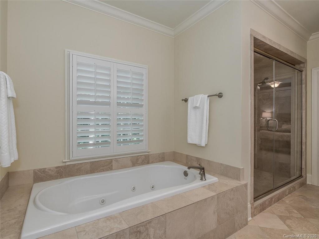 8916 Heydon Hall Circle Charlotte NC 28210