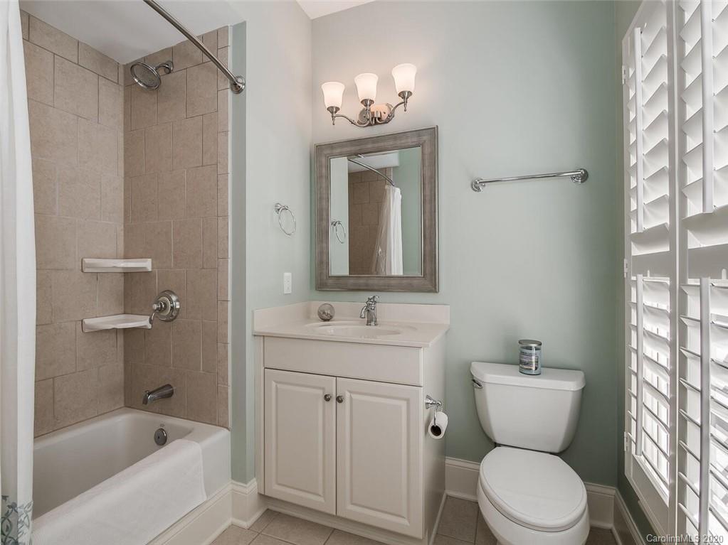8916 Heydon Hall Circle Charlotte NC 28210