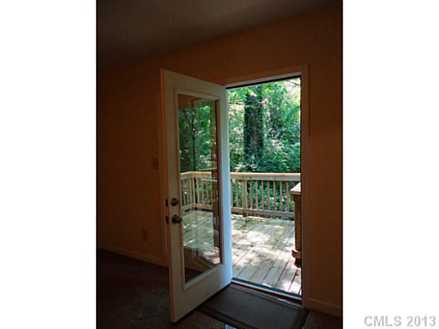 1823 Runnymede Lane Charlotte NC 28211