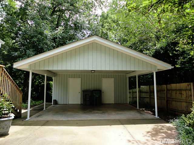 1823 Runnymede Lane Charlotte NC 28211