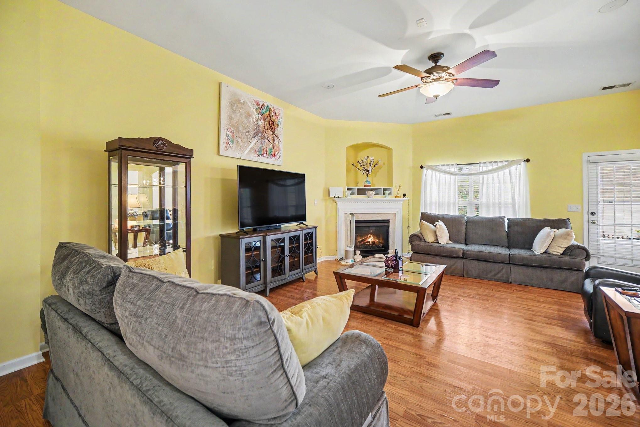 4313 David Cox Road Charlotte NC 28269