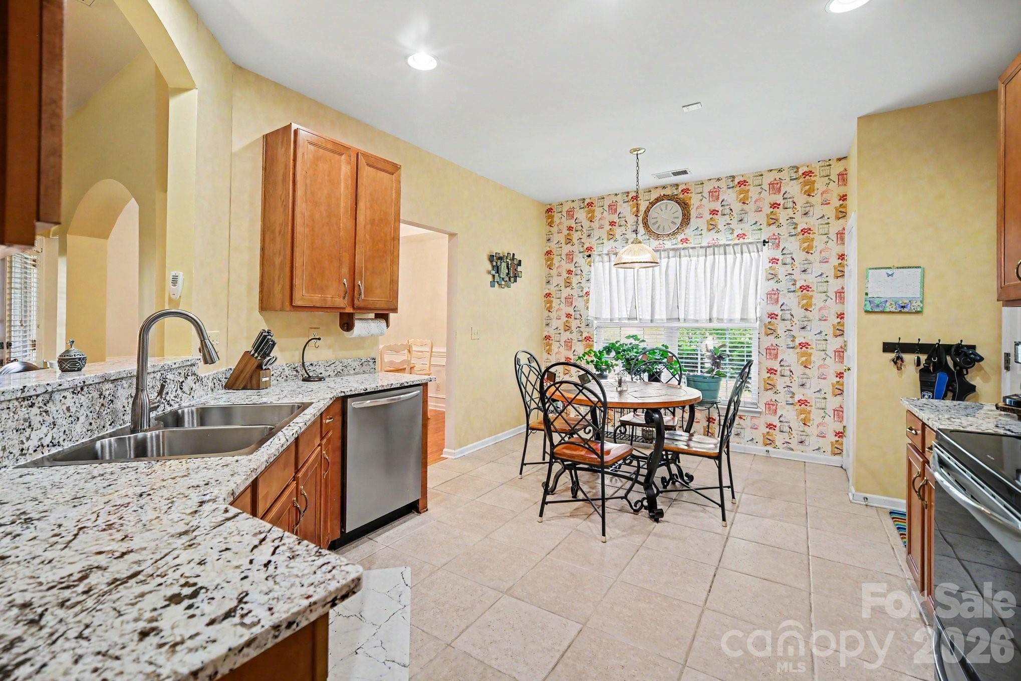 4313 David Cox Road Charlotte NC 28269