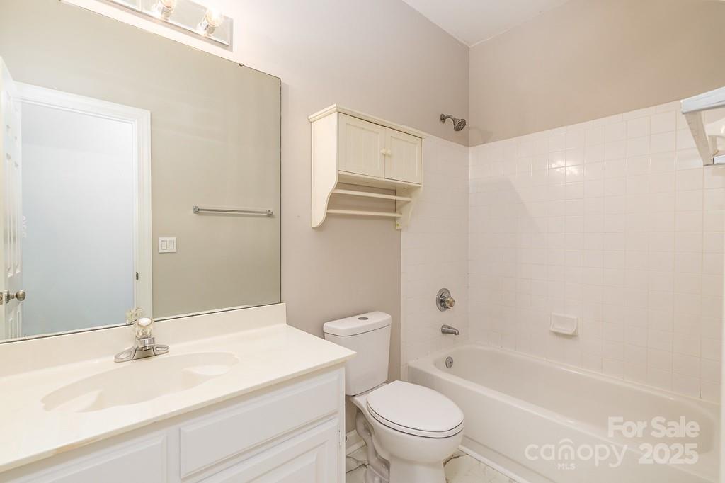 5238 Downing Creek Drive Charlotte NC 28269