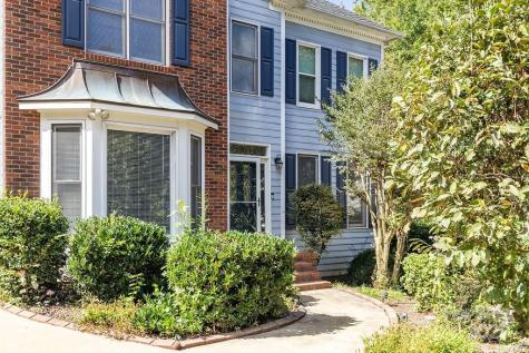5238 Downing Creek Drive Charlotte NC 28269