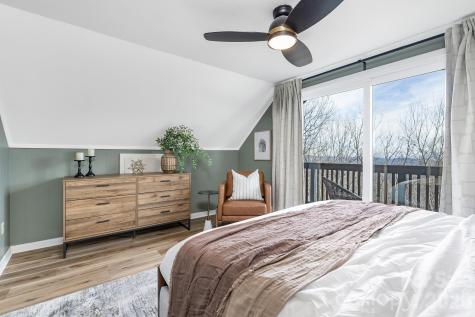 556/558 Thorncliff Drive Seven Devils NC 28604