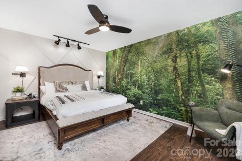 556/558 Thorncliff Drive Seven Devils NC 28604