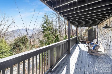 556/558 Thorncliff Drive Seven Devils NC 28604