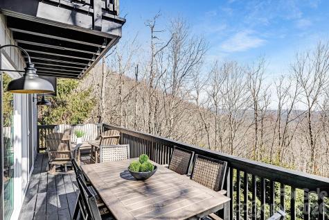 556/558 Thorncliff Drive Seven Devils NC 28604
