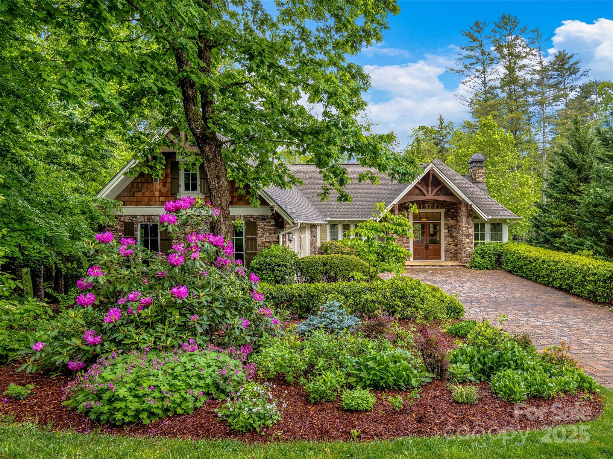 82 Brookline Drive Asheville NC 28803