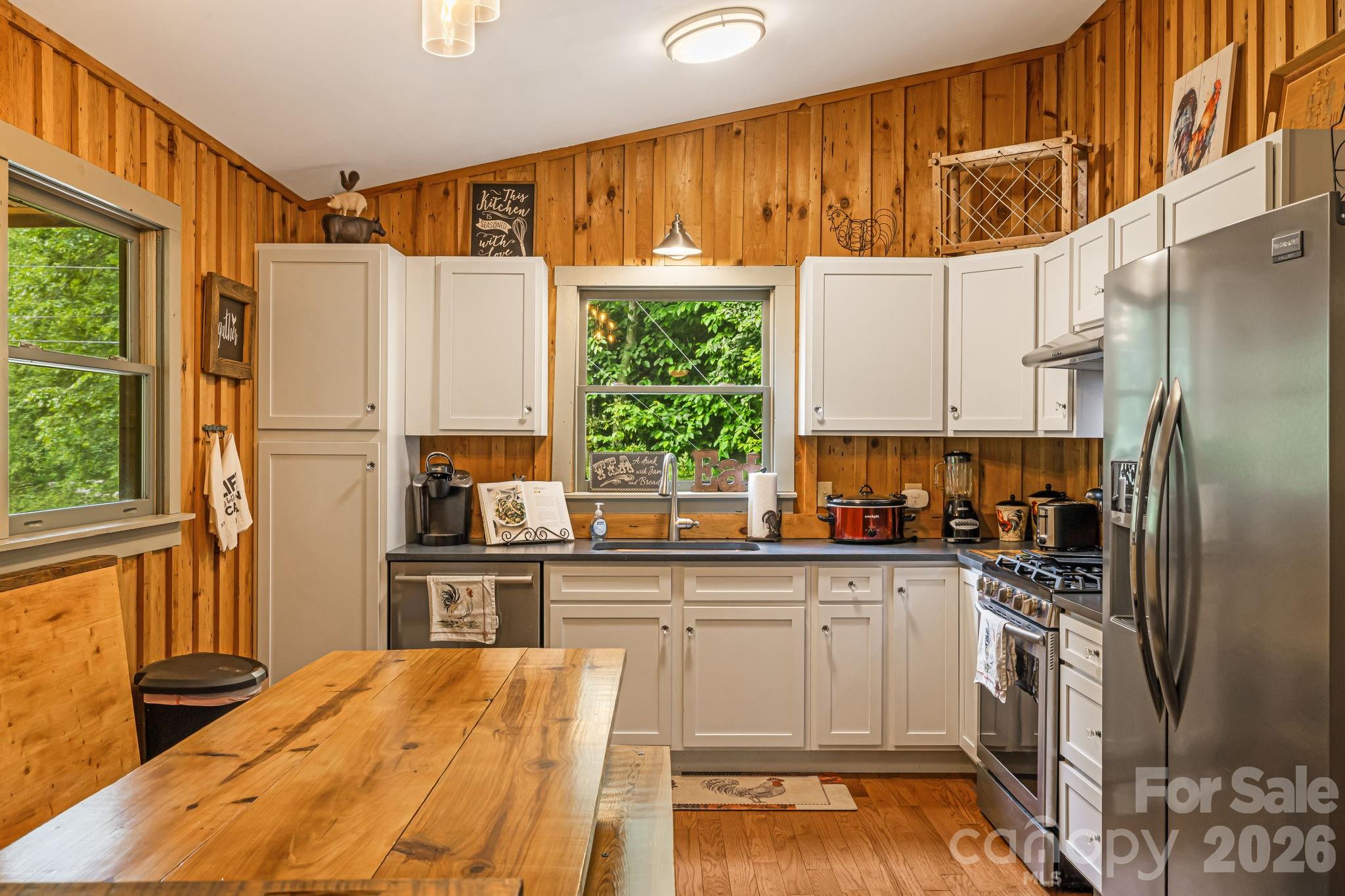3245 Puncheon Fork Road Mars Hill NC 28754
