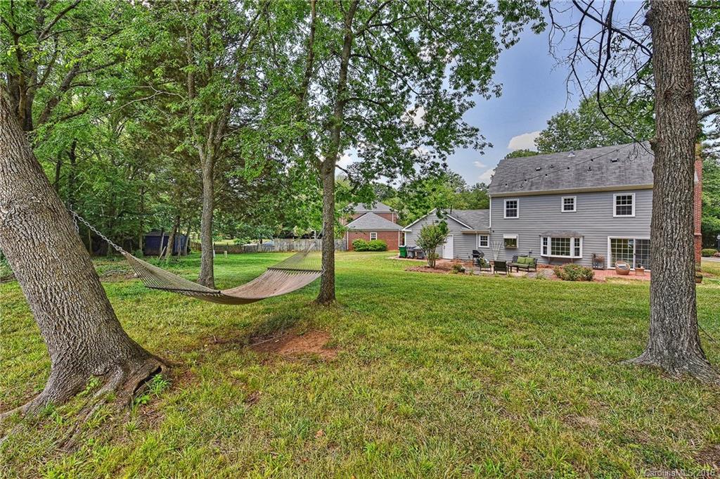 4847 Deanscroft Drive Charlotte NC 28226