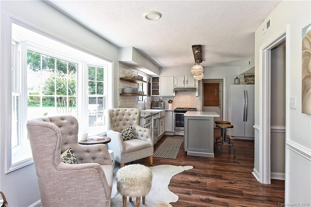 4847 Deanscroft Drive Charlotte NC 28226