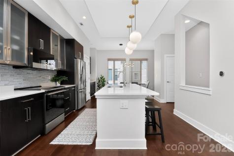 231 Doggett Street Charlotte NC 28203