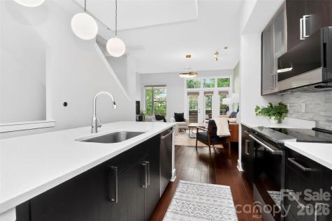 231 Doggett Street Charlotte NC 28203
