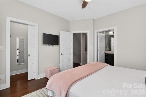 231 Doggett Street Charlotte NC 28203