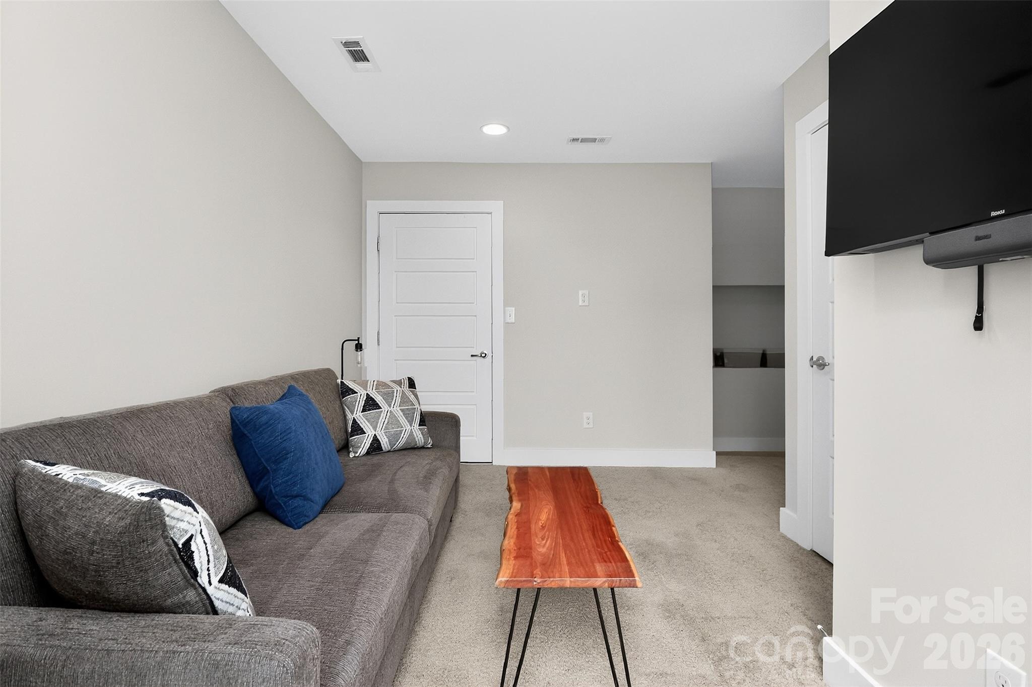 231 Doggett Street Charlotte NC 28203