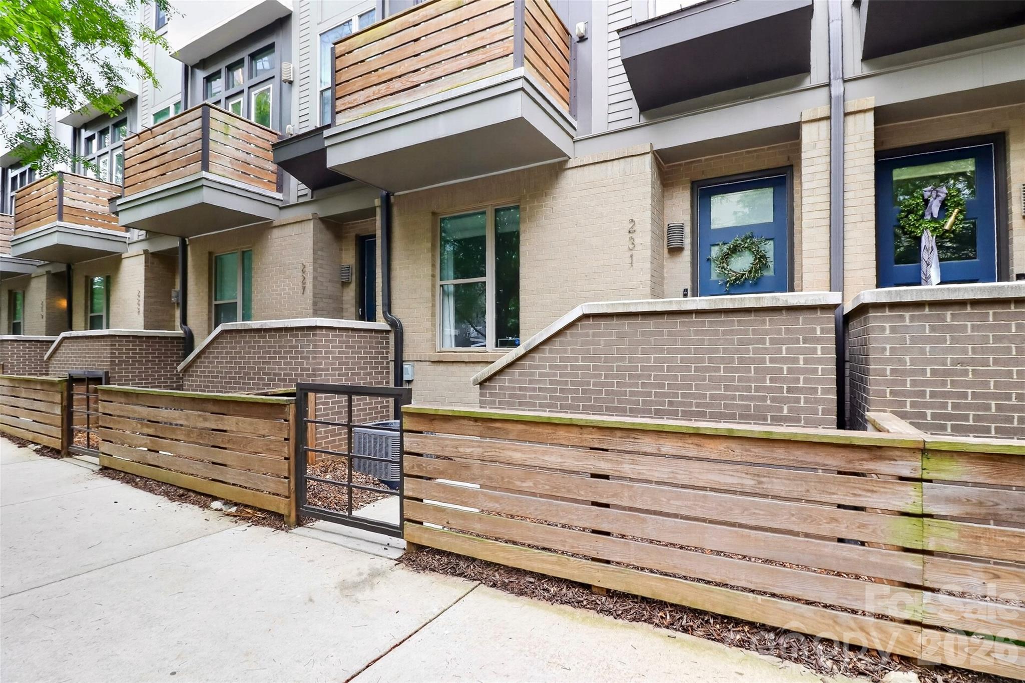 231 Doggett Street Charlotte NC 28203