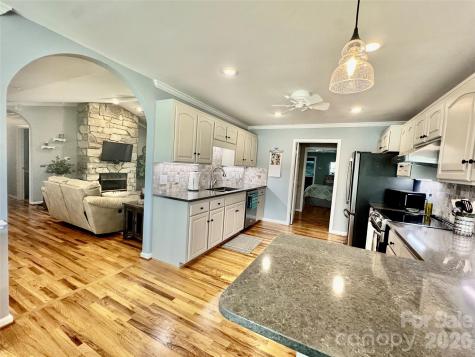4946 Butner Drive Hickory NC 28602