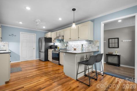 4946 Butner Drive Hickory NC 28602