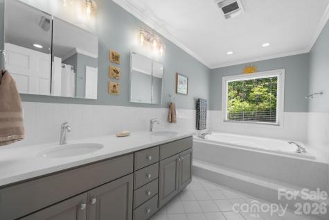 4946 Butner Drive Hickory NC 28602