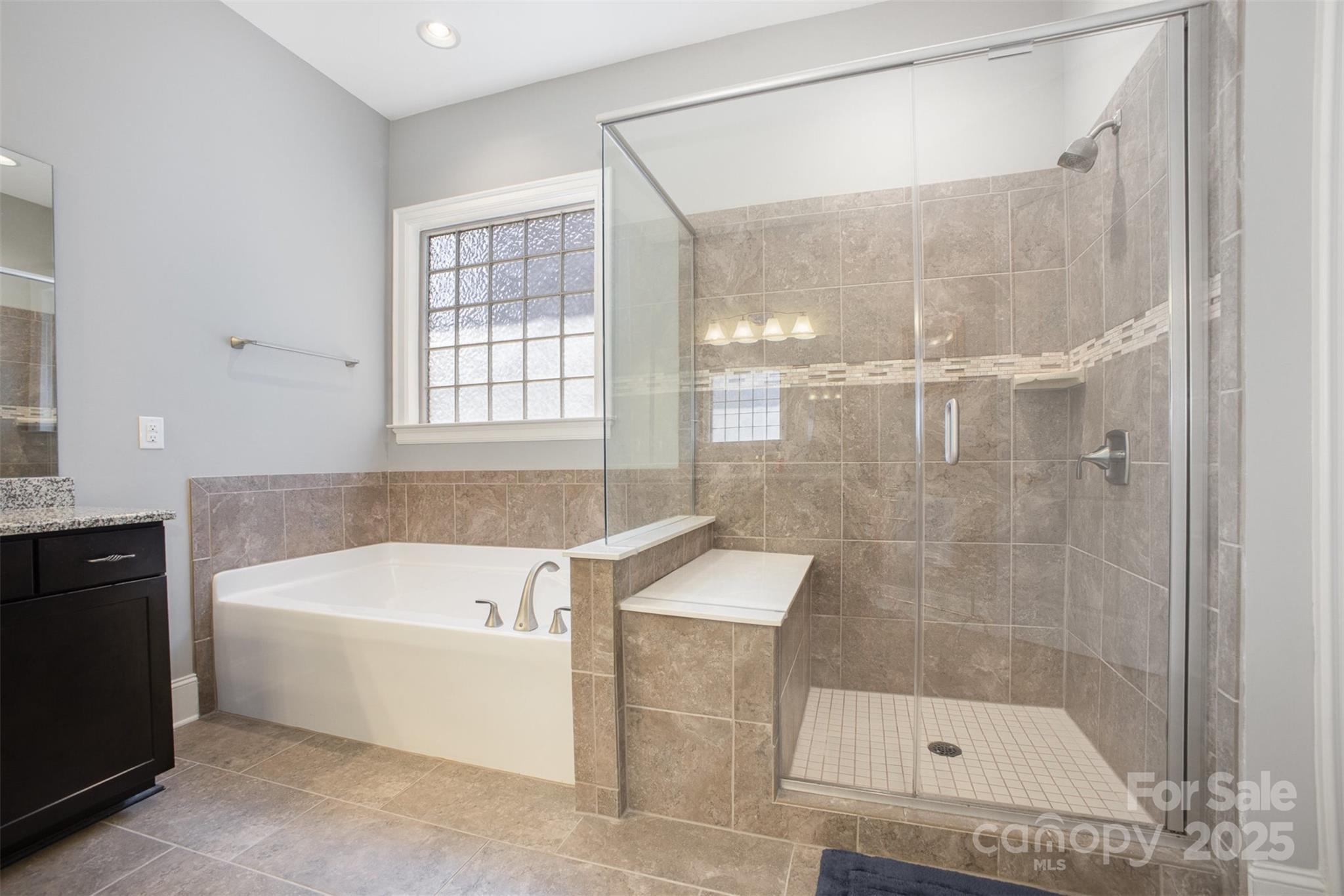 5706 Sardis Hall Court Charlotte NC 28270