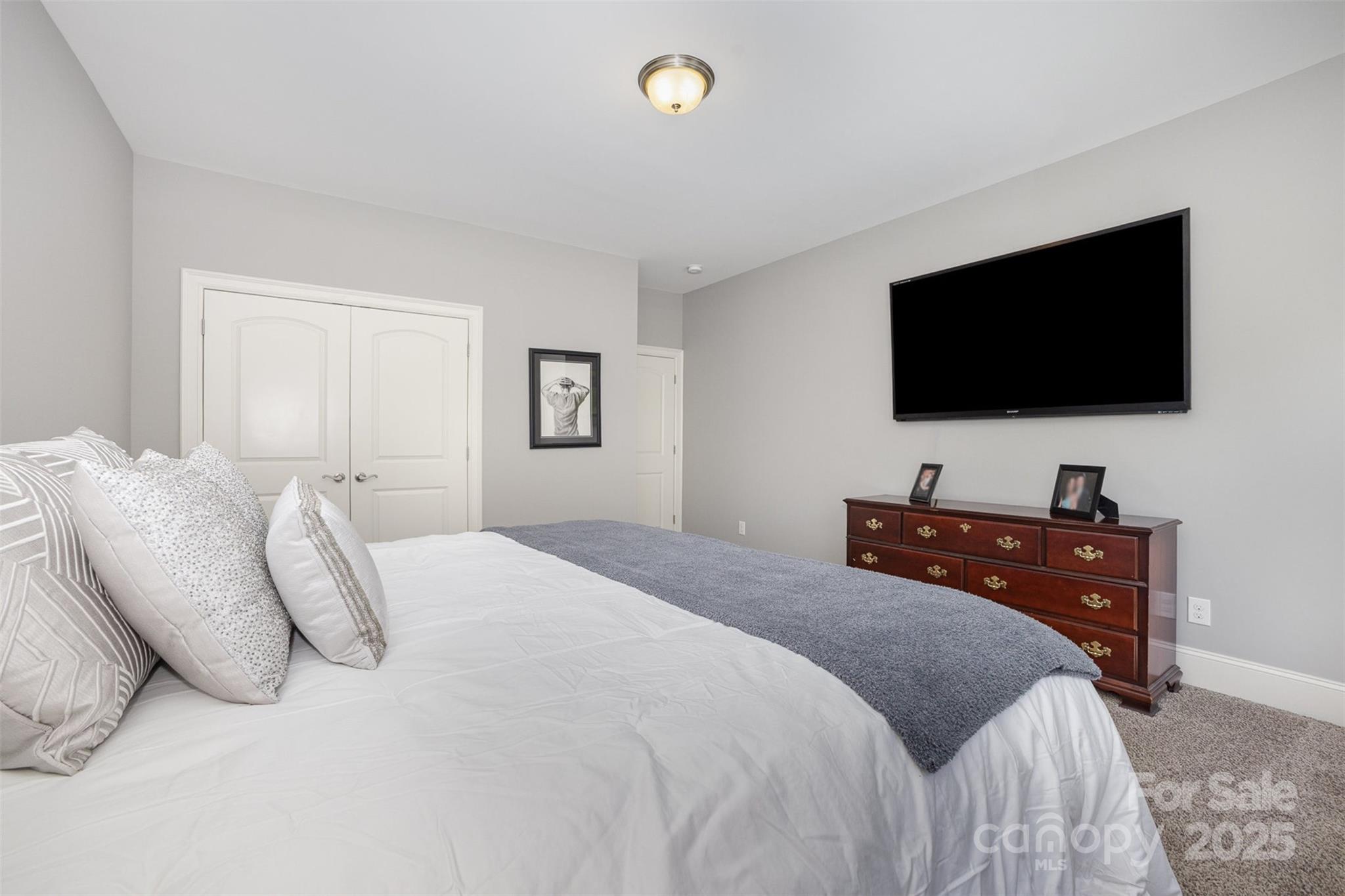 5706 Sardis Hall Court Charlotte NC 28270
